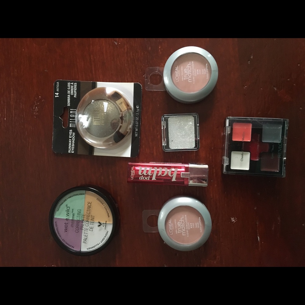 Make up bundle